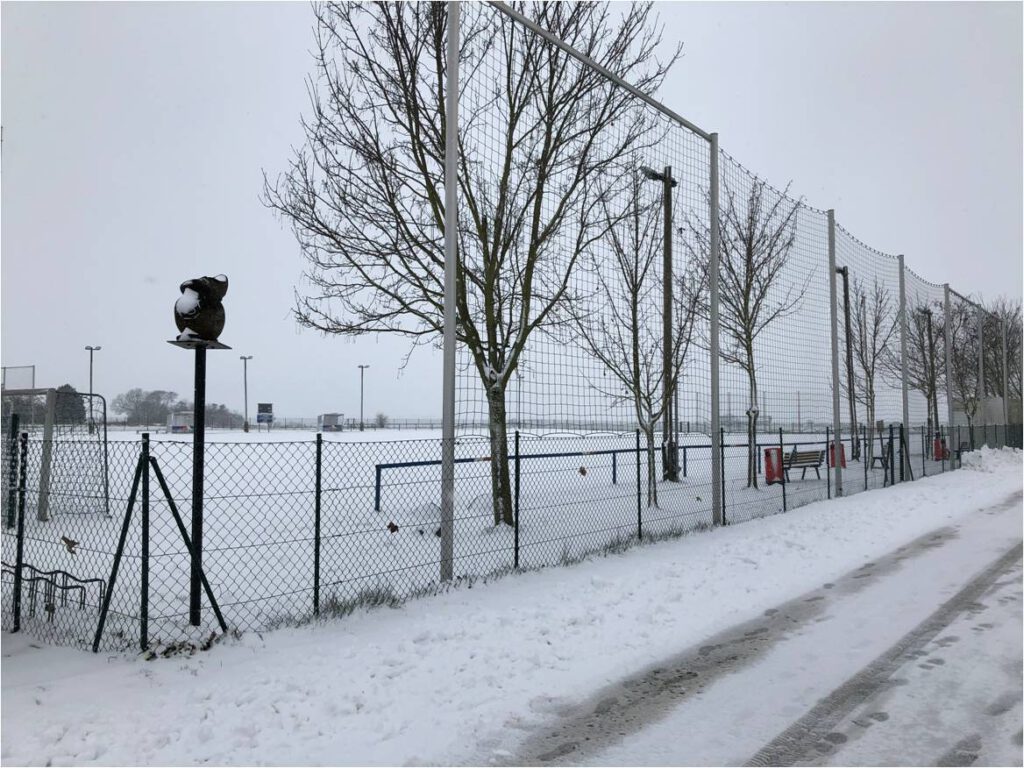 Winterimpression im Jan 2021 - Sportplatz
