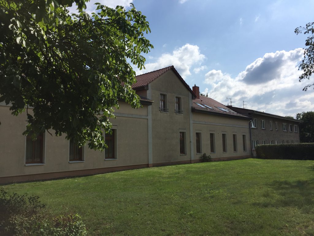 Gemeindehaus Straßenseite